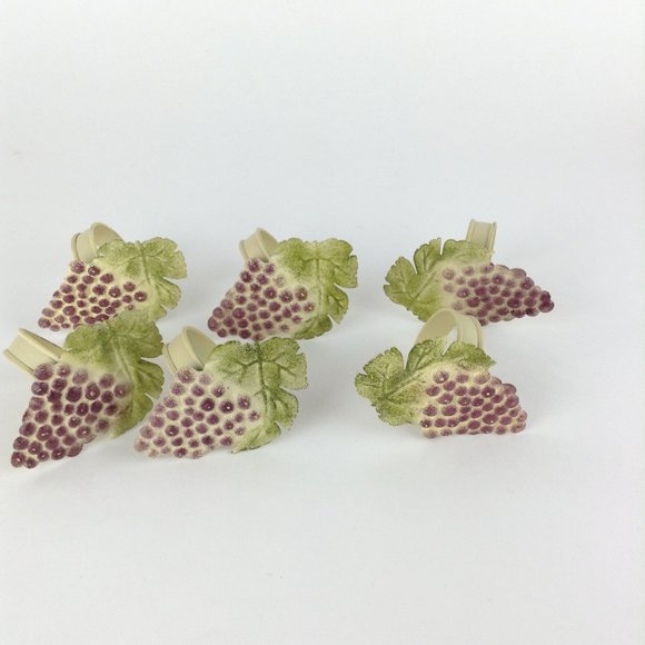 Set of Six Metal Grape Cluster Napkin Rings Purple Grapes Green Leaves - Picture 5 of 8
